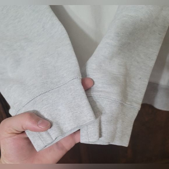 Tommy Hilfiger Mens Pullover Sweatshirt Light Grey White Crew Neck Heavy Cotton - Picture 2 of 11